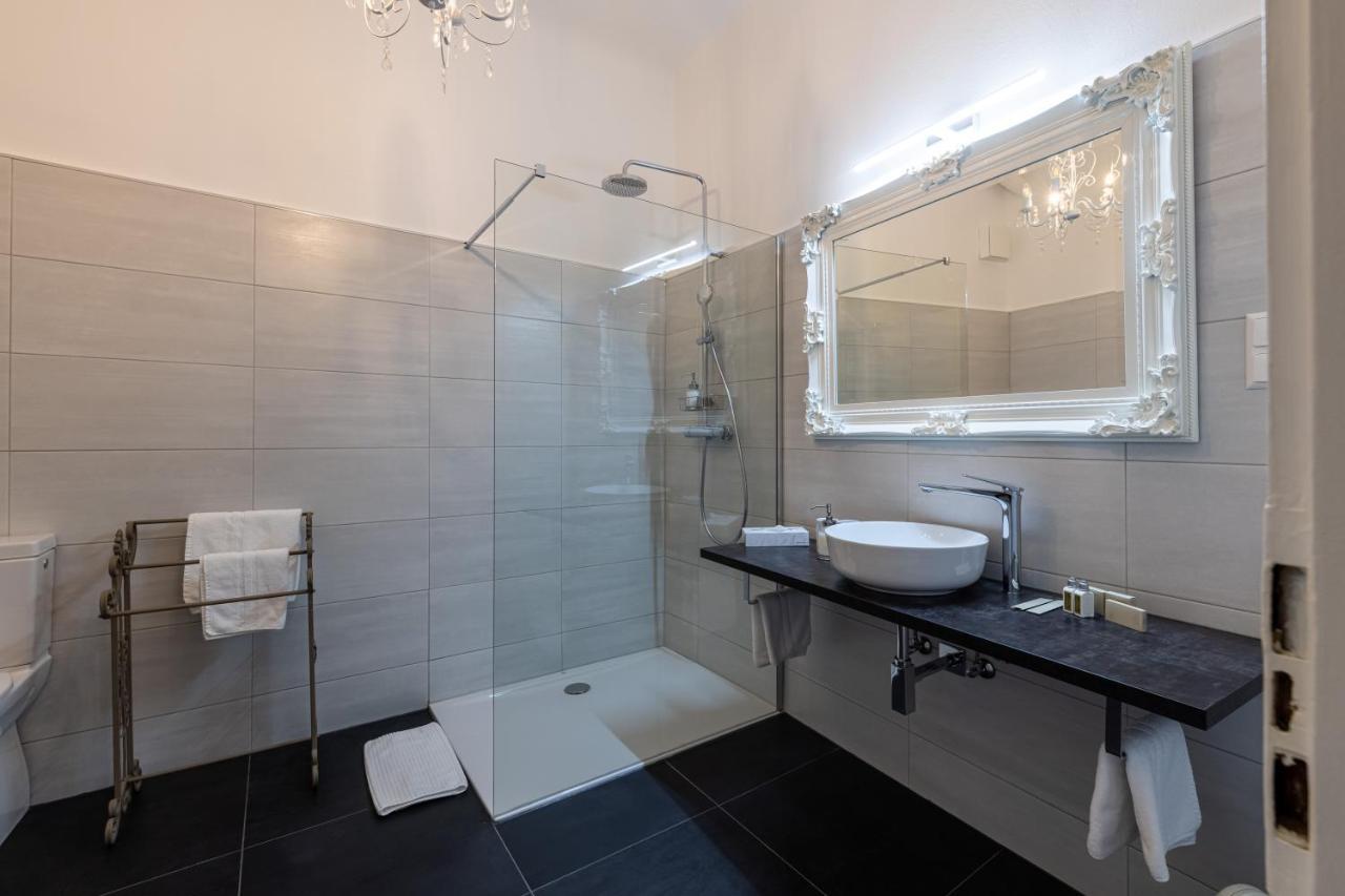 Boutique Hotel Goldenes Lamm فيلاخ المظهر الخارجي الصورة