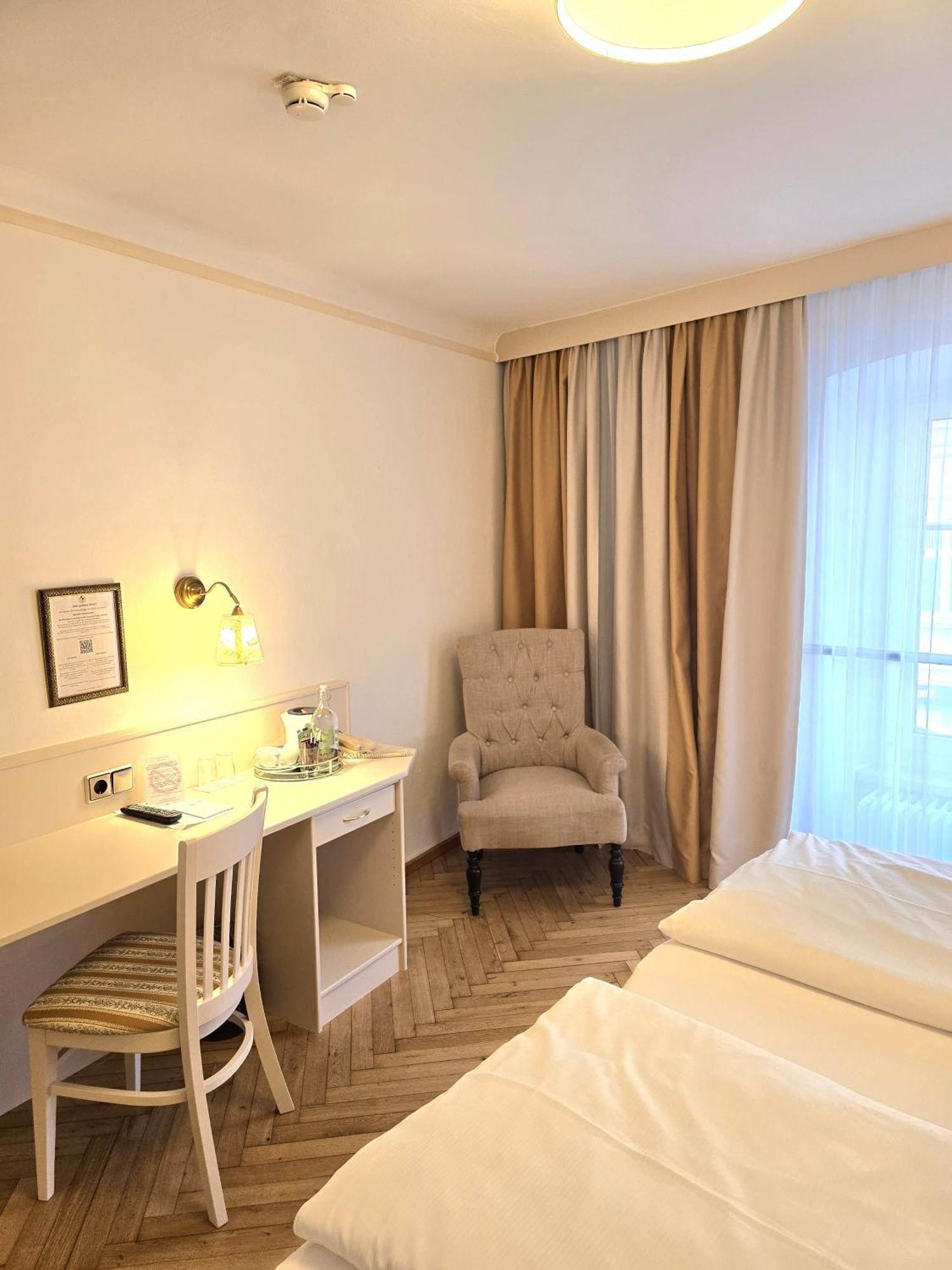 Boutique Hotel Goldenes Lamm فيلاخ المظهر الخارجي الصورة