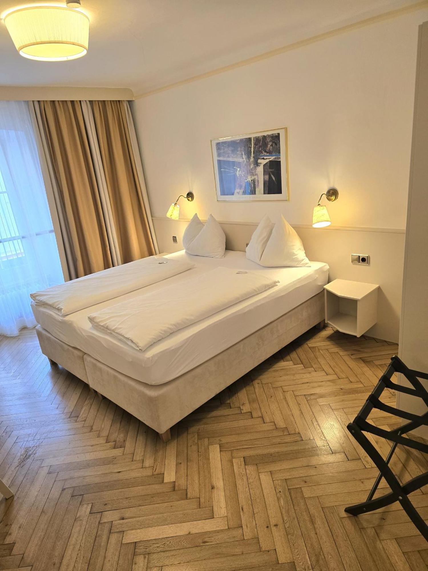 Boutique Hotel Goldenes Lamm فيلاخ المظهر الخارجي الصورة