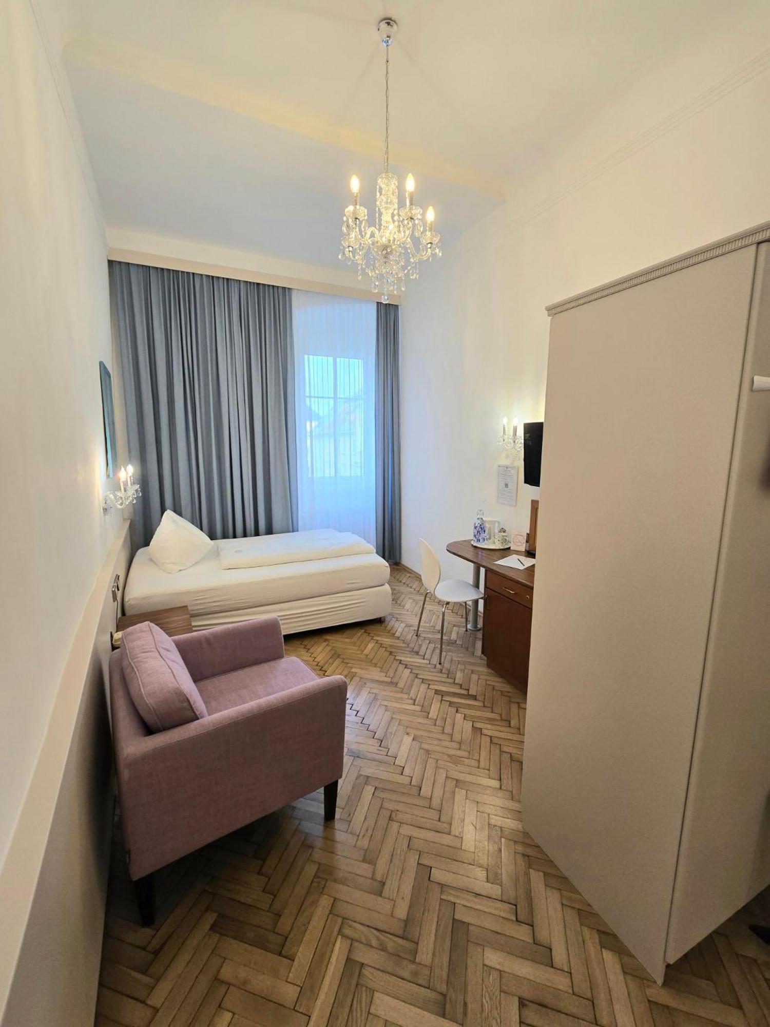 Boutique Hotel Goldenes Lamm فيلاخ المظهر الخارجي الصورة
