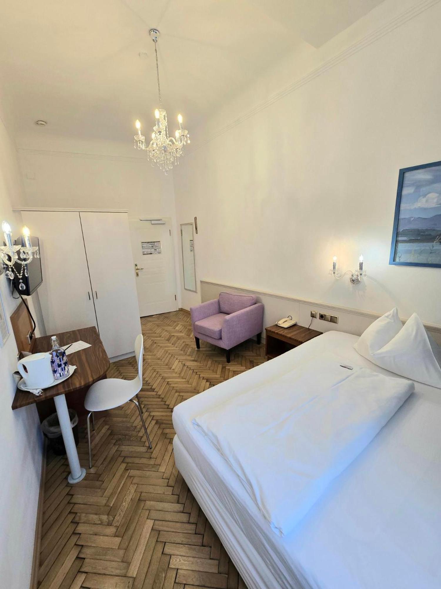 Boutique Hotel Goldenes Lamm فيلاخ المظهر الخارجي الصورة