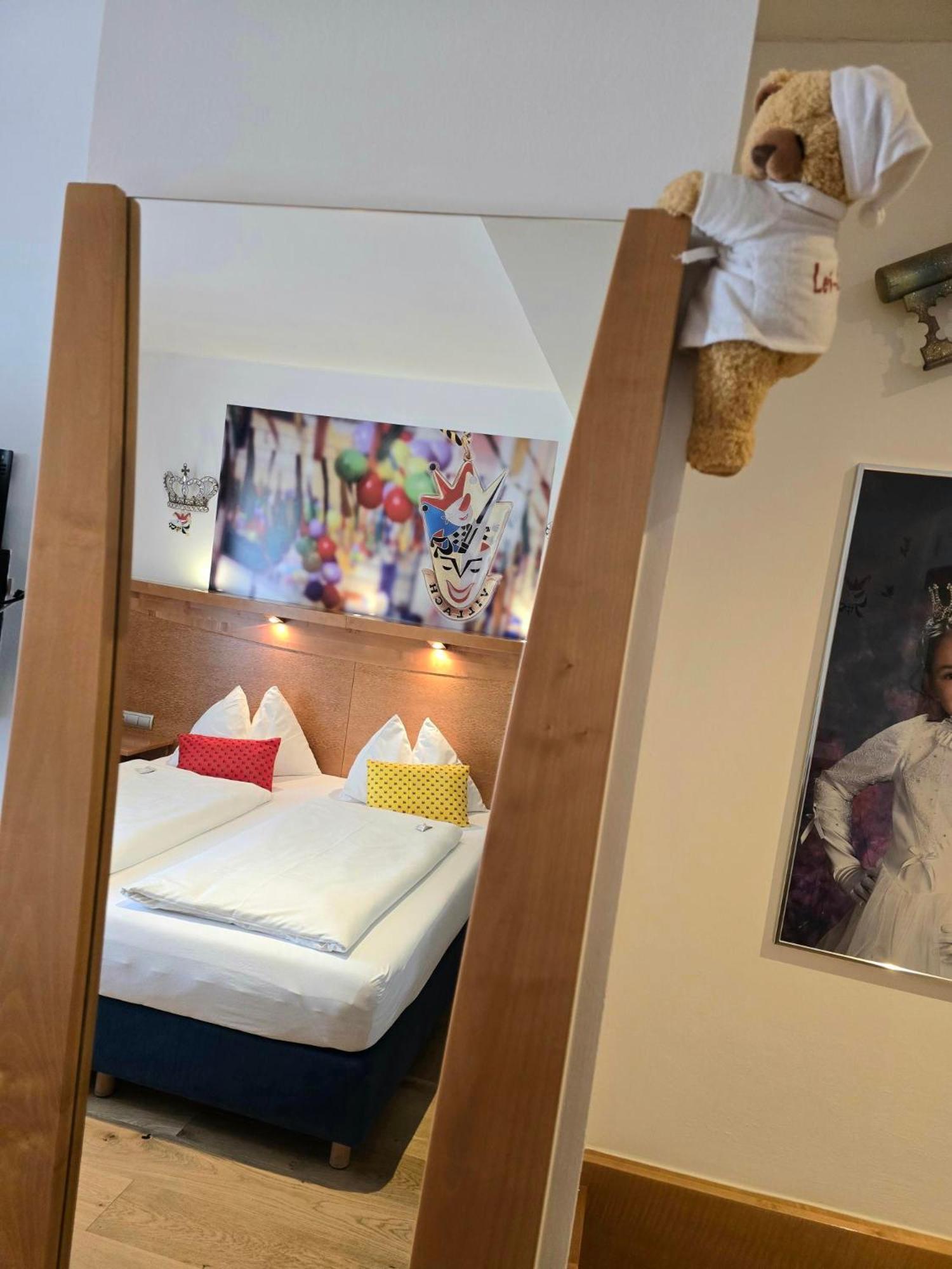 Boutique Hotel Goldenes Lamm فيلاخ المظهر الخارجي الصورة