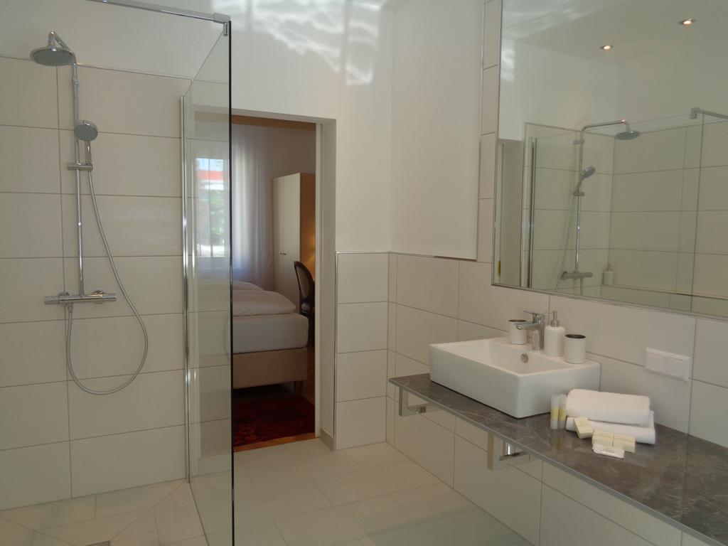 Boutique Hotel Goldenes Lamm فيلاخ المظهر الخارجي الصورة