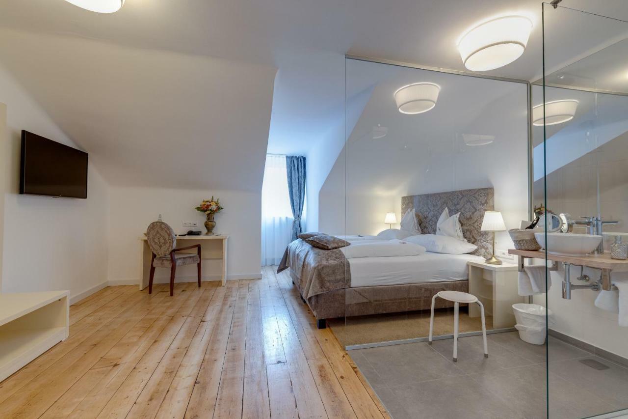 Boutique Hotel Goldenes Lamm فيلاخ المظهر الخارجي الصورة